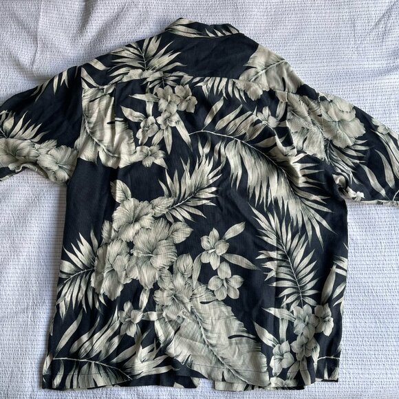Tommy Bahama Silk Shirt - Picture 3 of 5